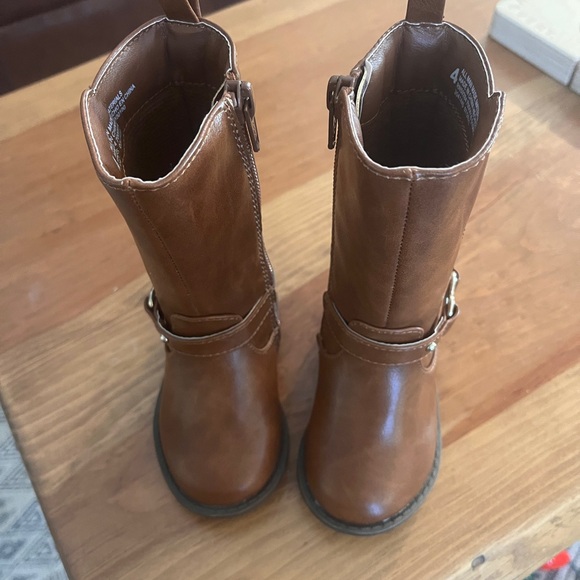 The Children's Place Brown Kids Boots - Picture 2 of 6